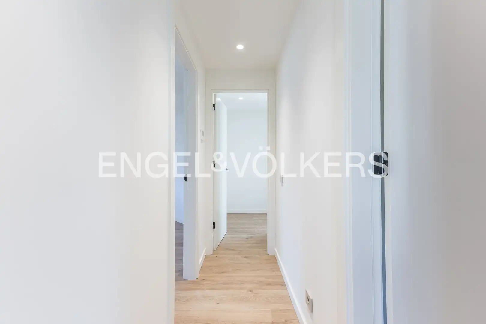 Casa o chalet en venta en Sant Cugat del Vallès con Calefacción, Jardín privado y Parquet