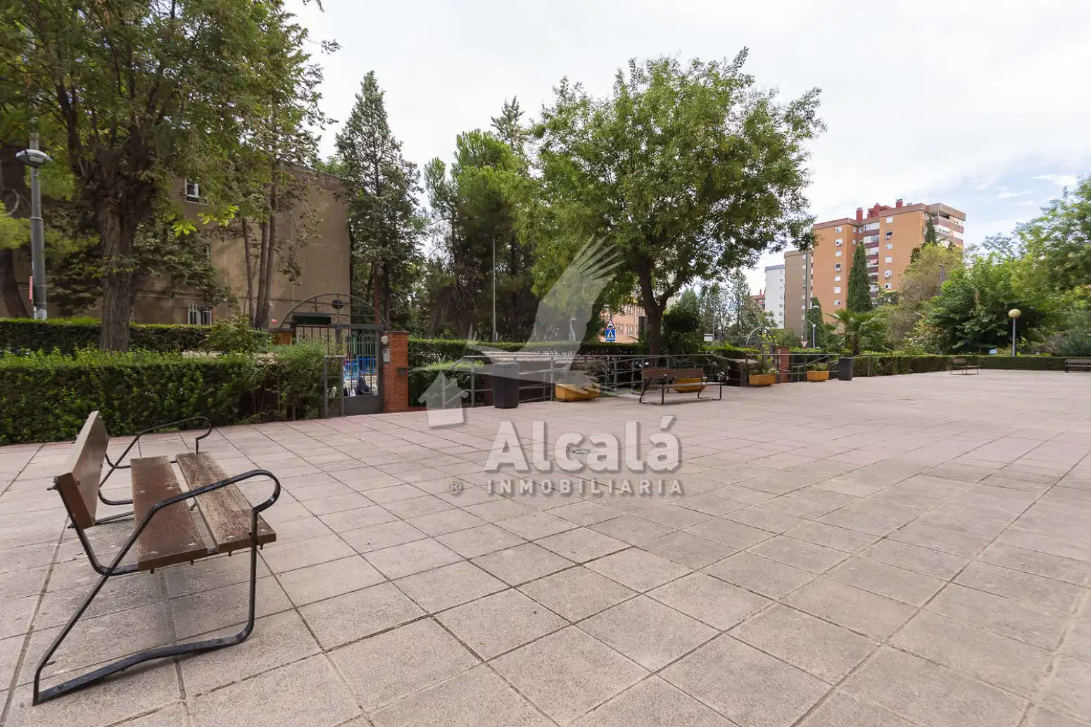 Terraza de Piso en venta en Coslada con Aire acondicionado, Calefacción y Jardín privado