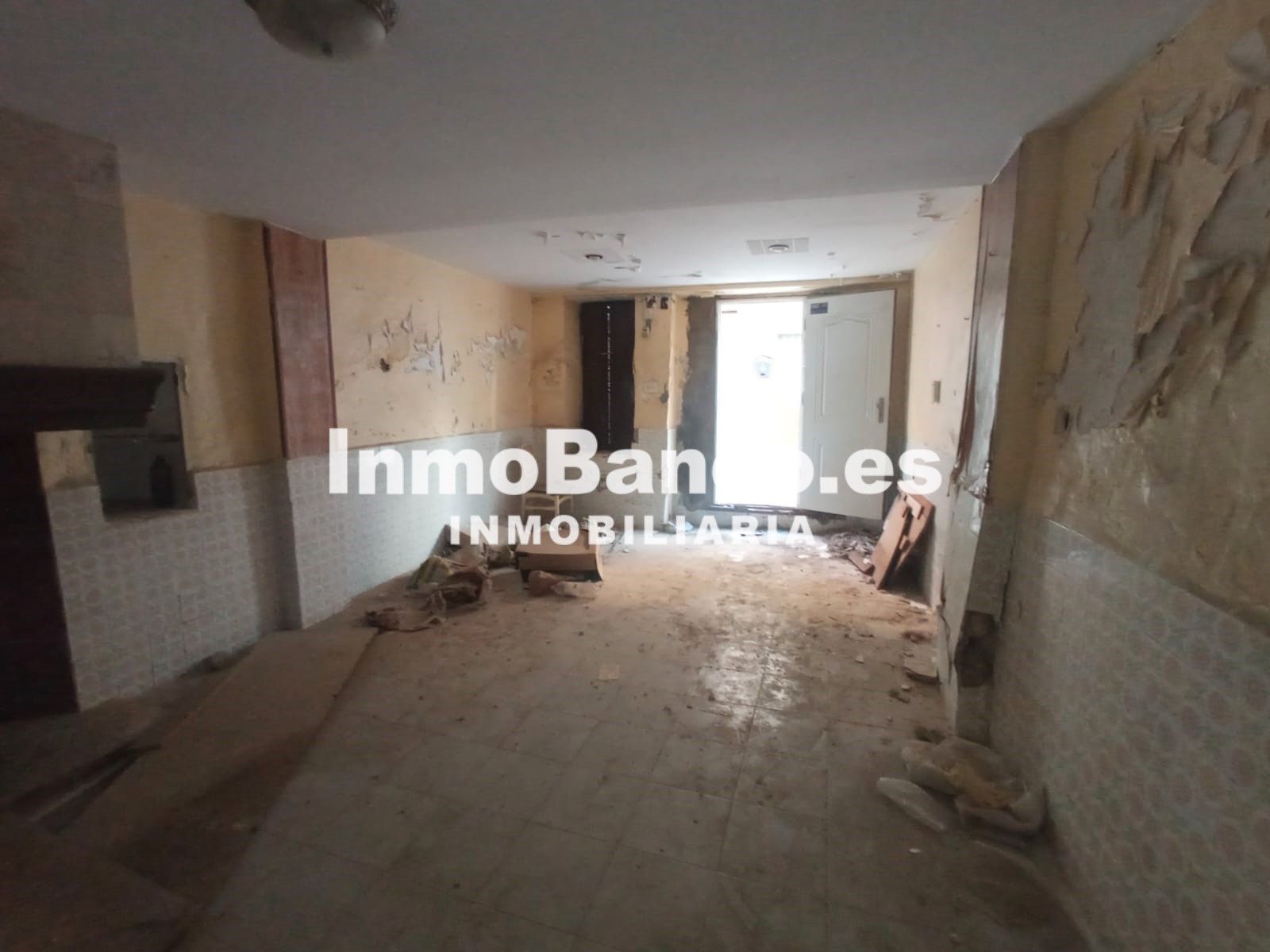 Single-family semi-detached for sale in Carrer Santa Caterina, 8, Real