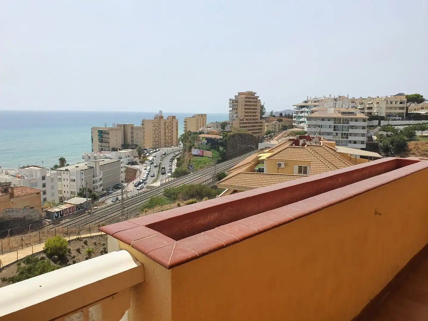 Vista exterior de Apartament de lloguer en Fuengirola amb Aire condicionat, Calefacció i Terrassa