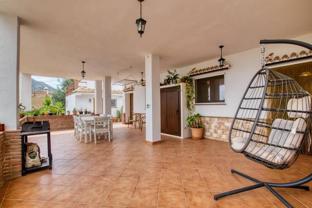 Casa-chalet en Venta en  Aldea de Vilo Periana en Periana