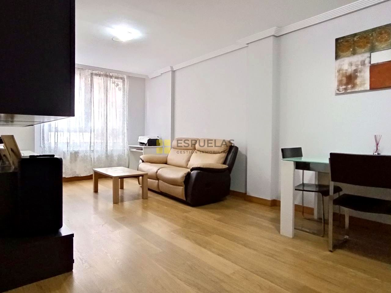 Flat for sale in De La Constitucion, 11