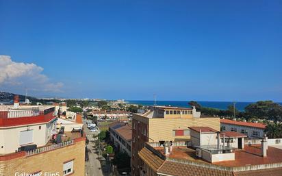 Außenansicht von Dachboden zum verkauf in Pineda de Mar mit Klimaanlage und Terrasse