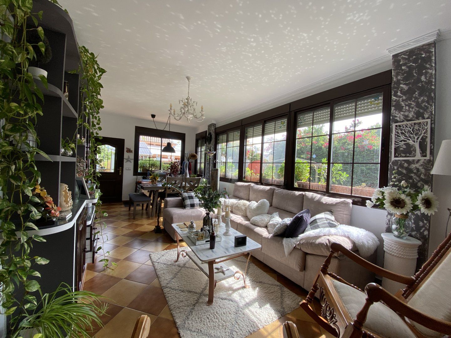 Sala de estar de Finca rústica en venta en Chipiona con Aire acondicionado y Calefacción