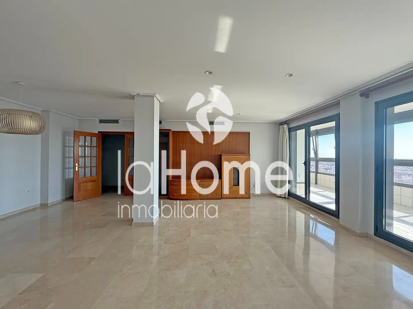 Piso de alquiler en Valencia con Aire acondicionado, Calefacción y Terraza