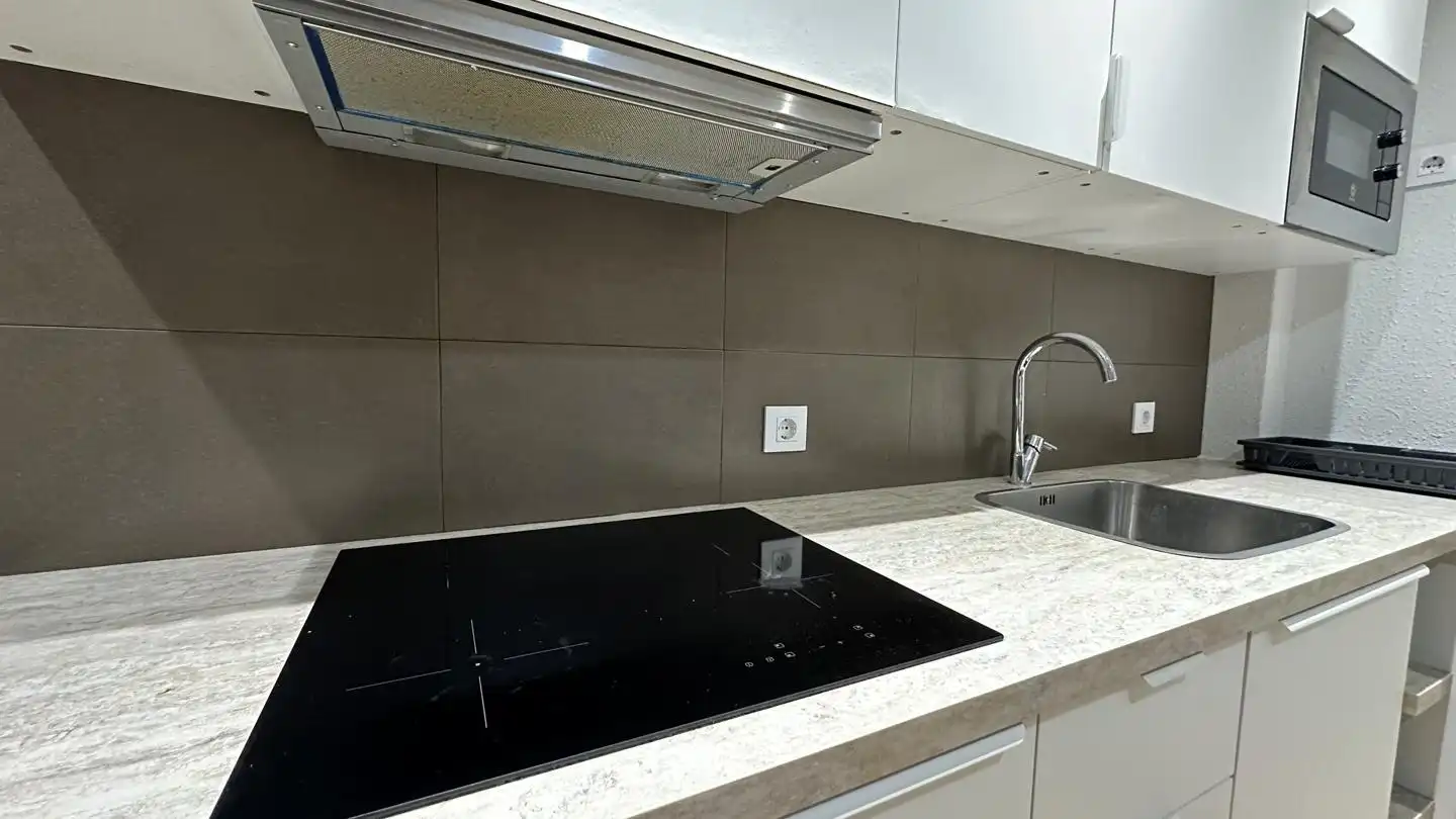 Cuina de Planta baixa per a compartir en Madrid amb Moblat