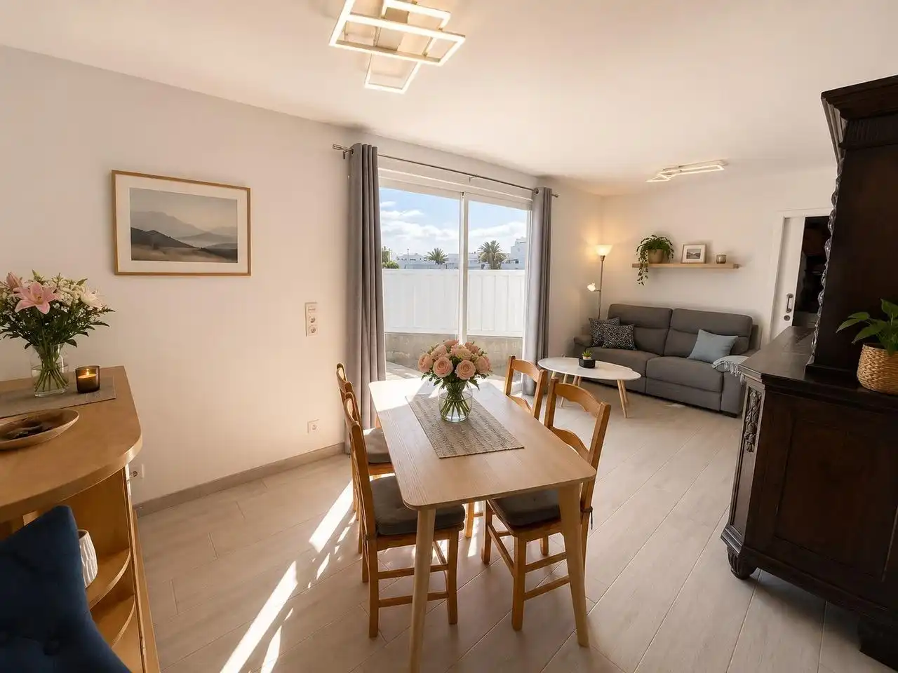 Living room of Houses for sale in Teguise  with Air Conditioner, Private garden and Terrace