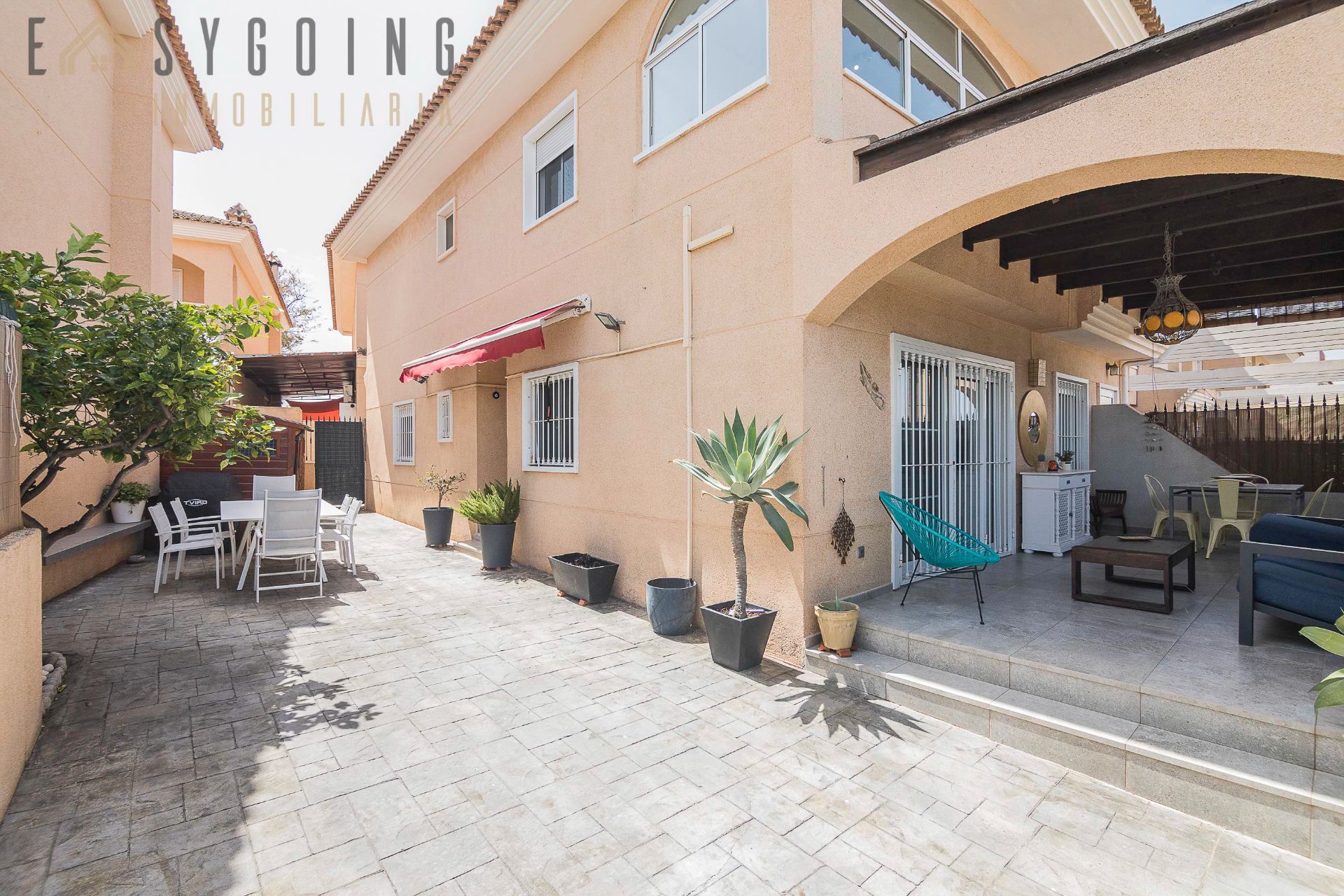 Exterior view of House or chalet for sale in Elche / Elx  with Air Conditioner, Heating and Private garden