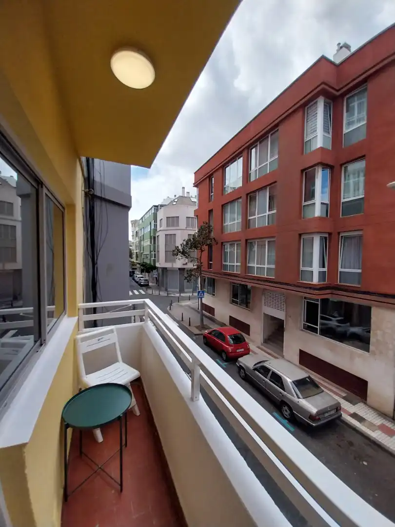 Terrasse von Wohnungen zur Miete in Las Palmas de Gran Canaria mit Möbliert, Ofen und Waschmaschine