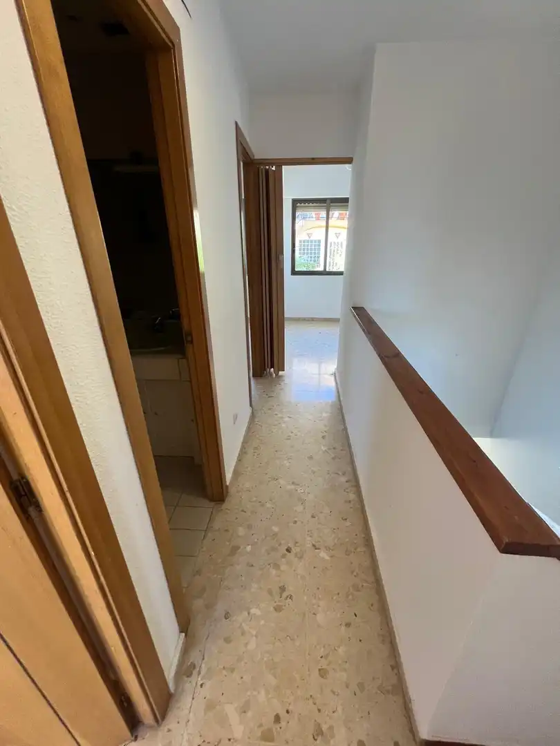 Casa aparellada amb terrassa en venda a Sierra Perenchiza - Cumbres de Calicanto - Sto Domingo, imagen 19