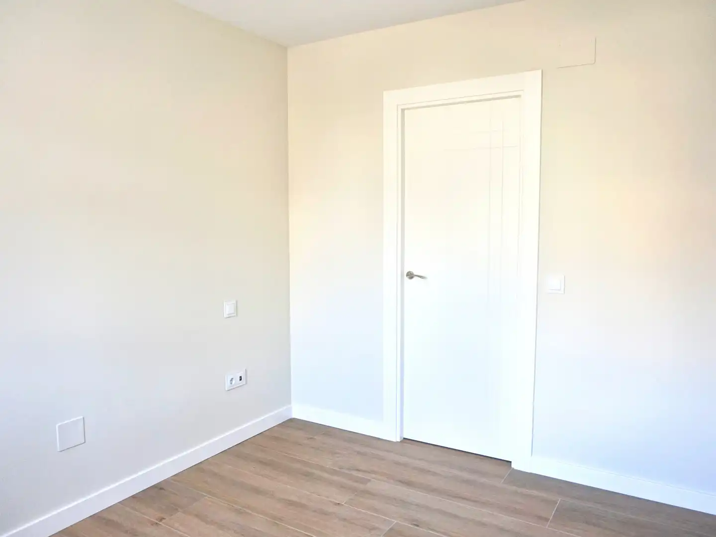 Schlafzimmer von Wohnung zur Miete in Colmenar Viejo mit Terrasse, Abstellraum und Schwimmbad