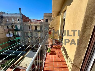Wohnung mit Balkon zum Verkauf in Ronda de Sant Pau