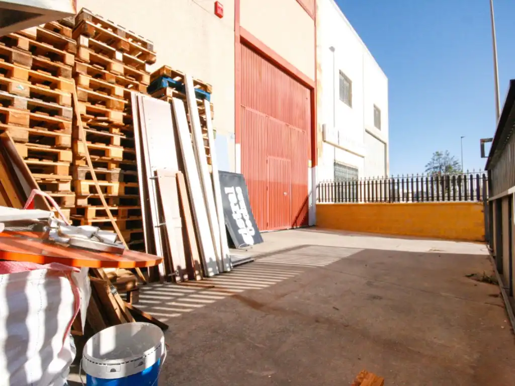 Exterior view of Industrial buildings for sale in Alhaurín El Grande