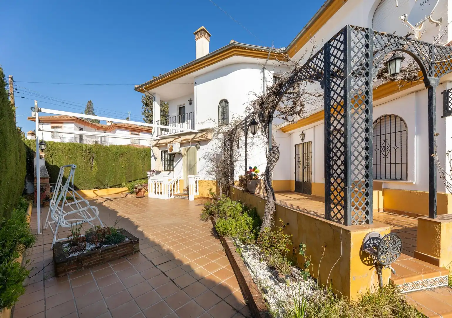 Exterior view of Houses for sale in Albolote  with Private garden, Terrace and Storage room