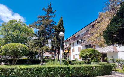 Vista exterior de Pis en venda en Collado Villalba amb Calefacció, Terrassa i Forn