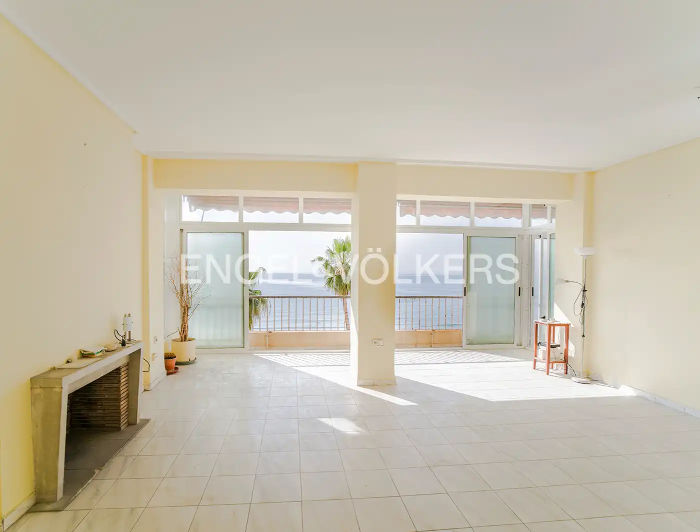 Wohnung zum Verkauf in Alicante / Alacant mit Terrasse
