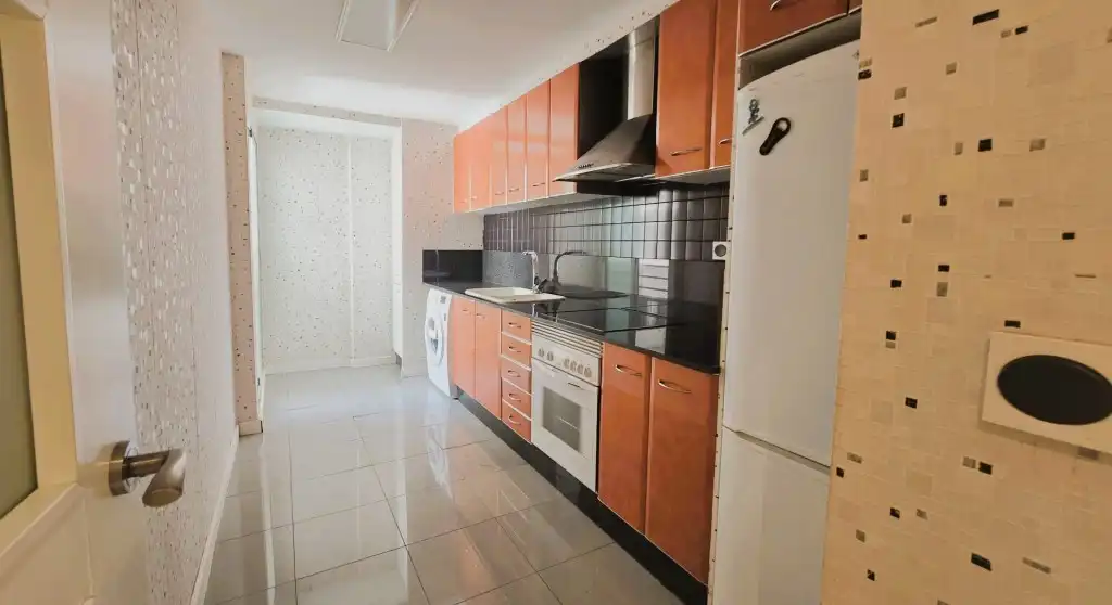 Küche von Wohnung zum Verkauf in Valencia mit Klimaanlage, Möbliert und Ofen