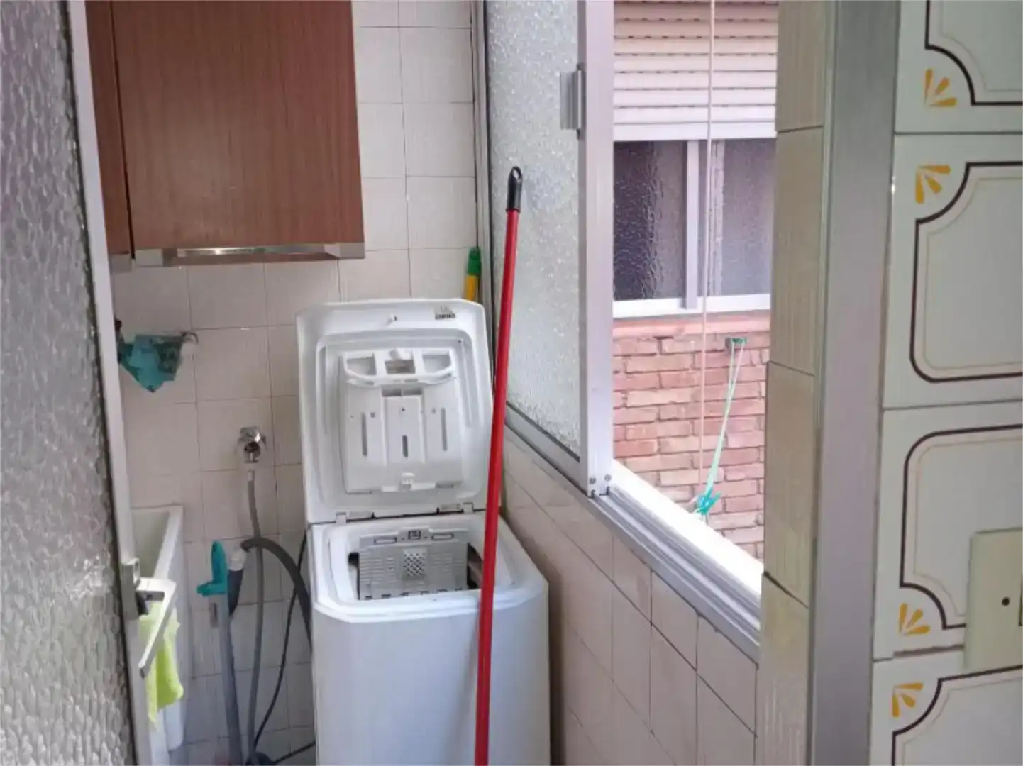 Cocina de Piso en venta en  Granada Capital con Aire acondicionado y Balcón