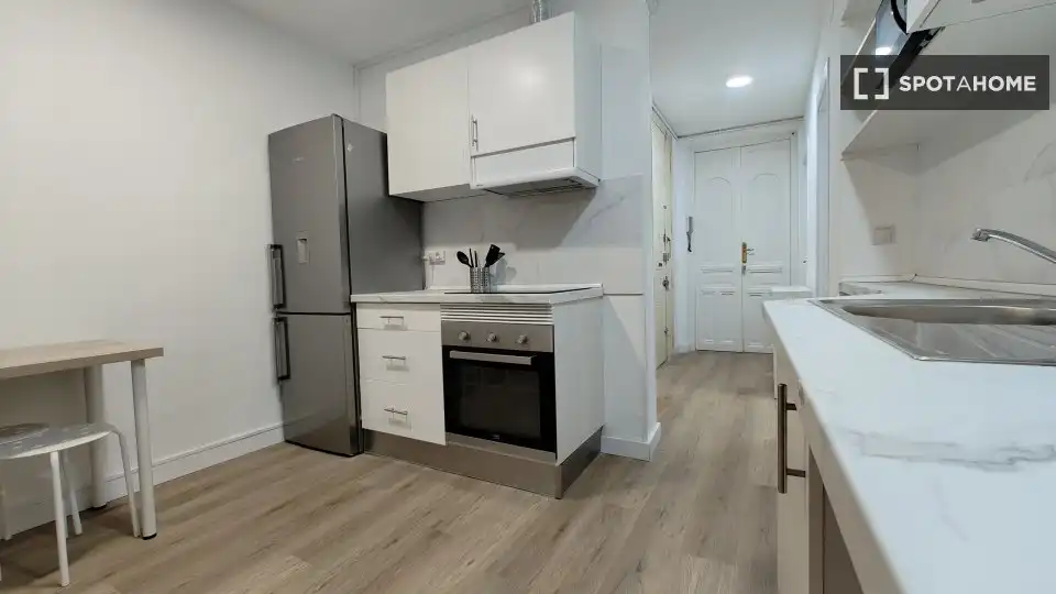 Room in Trafalgar