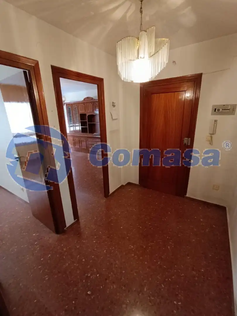 Piso con ascensor en venta en Martos, imagen 9