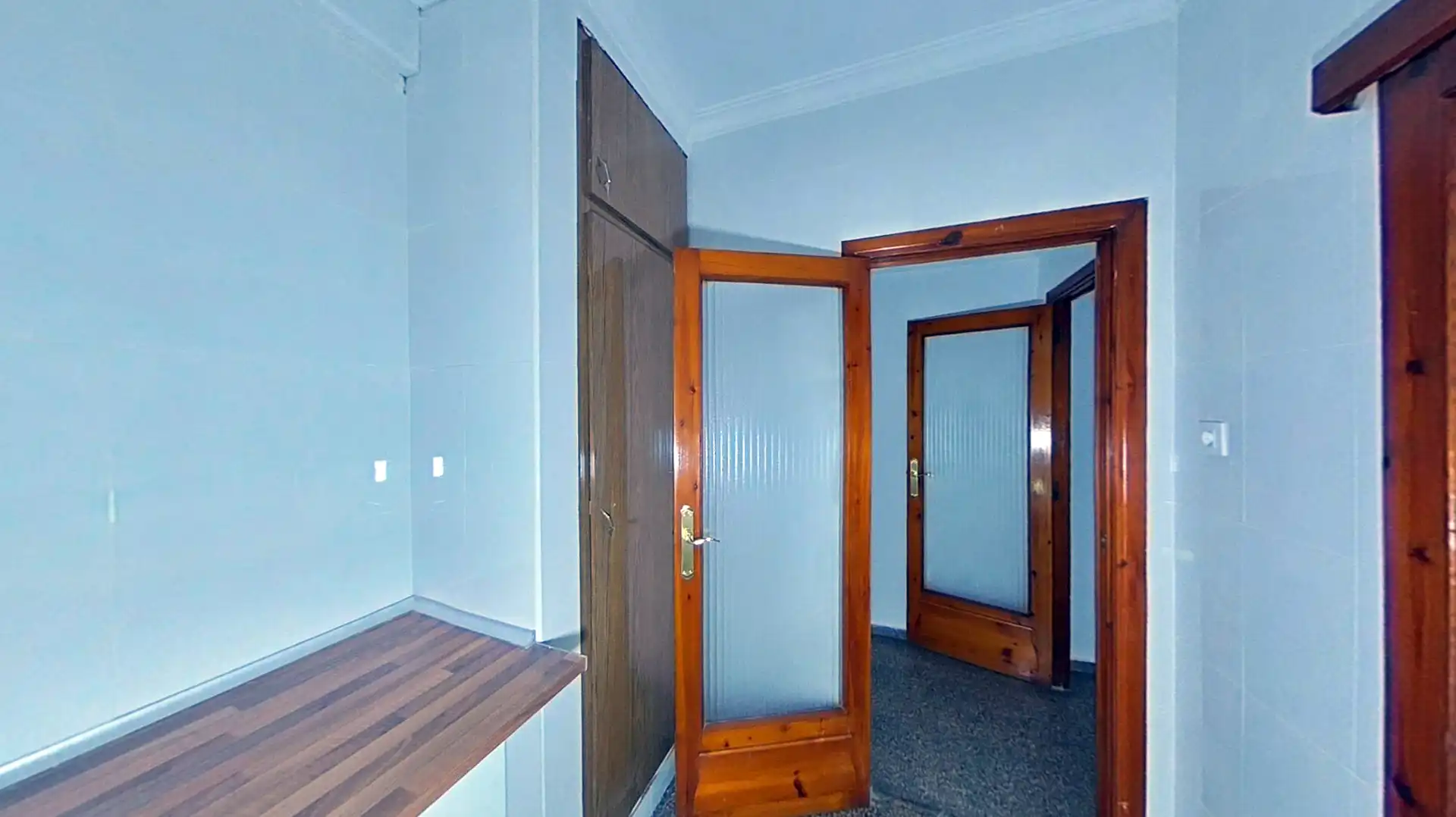 Piso en venta en C/ Gomez Ferrer, Zona La Ermita