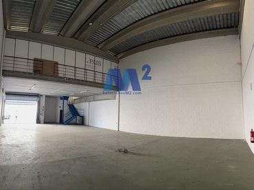 Nau industrial de lloguer a Madrid 17