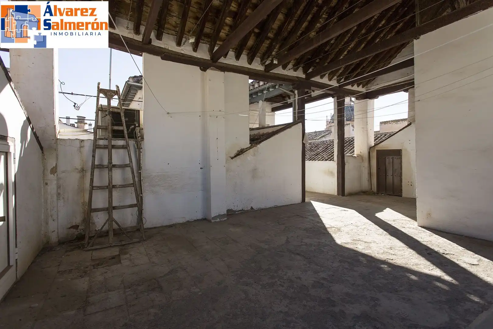 Flat for sale in Granada