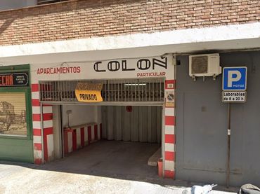 Aparcament en venda a MARTINEZ CAMPOS 19