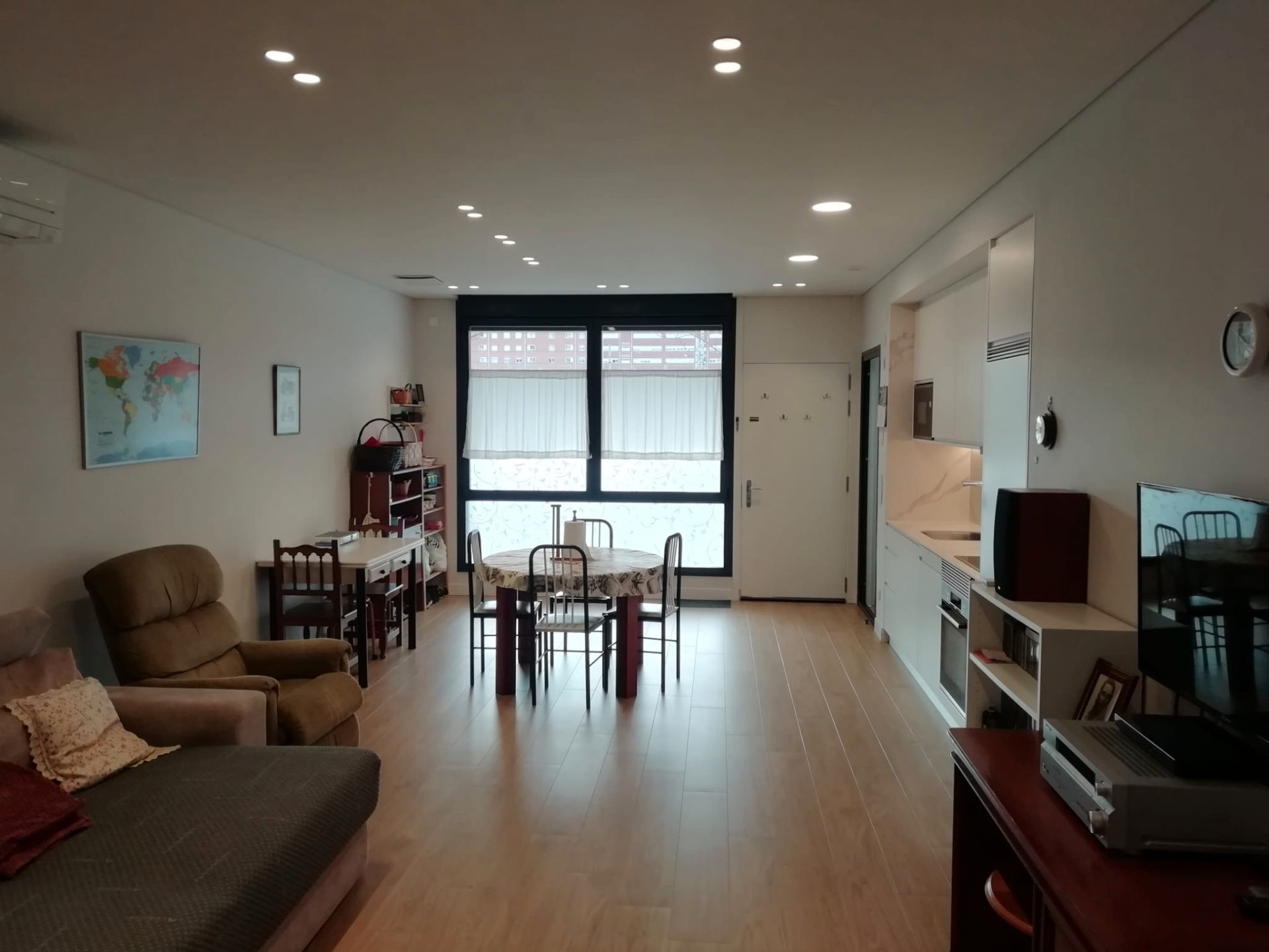 Sala d'estar de Loft en venda en  Pamplona / Iruña amb Moblat