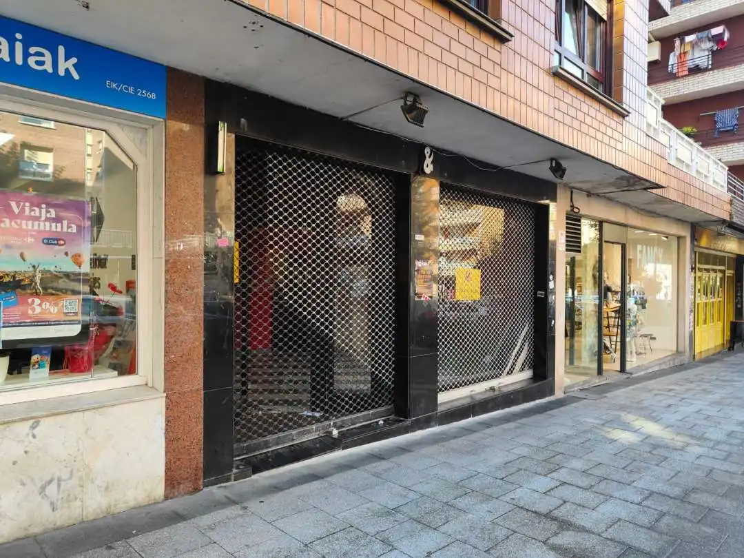Local en venta en Galdakao