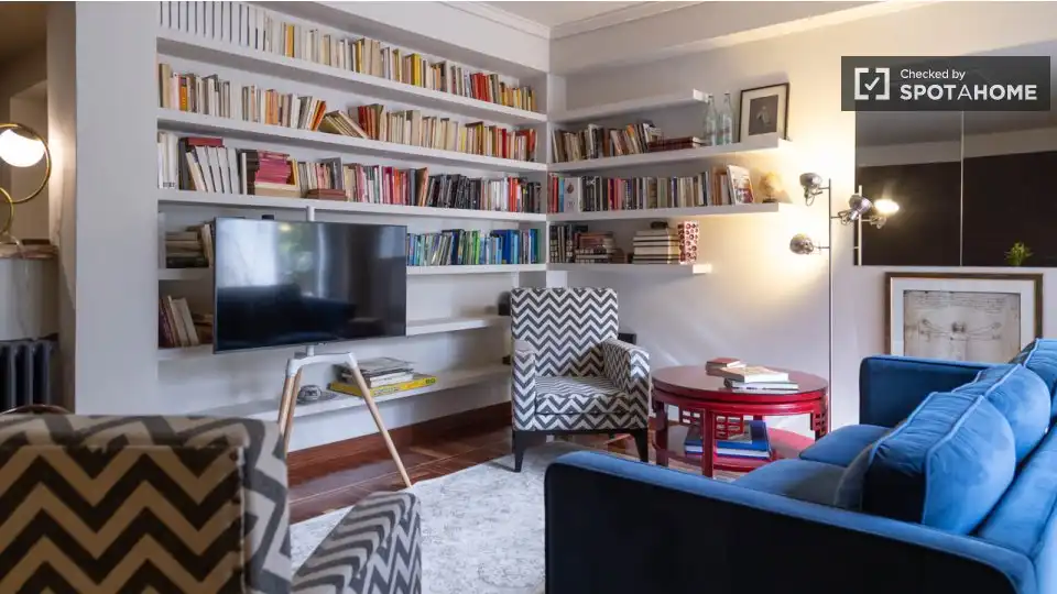 Flat for rent in Trafalgar