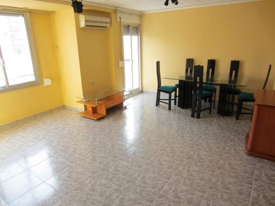 Dining room of Flat to rent in Puçol  with Air Conditioner, Oven and Washing machine