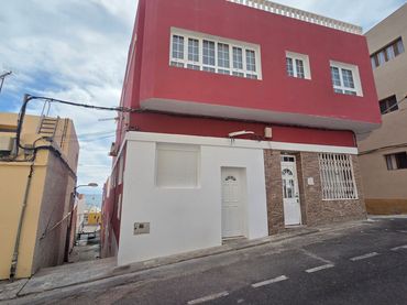 Piso en venta en Princesa Tamonante 27