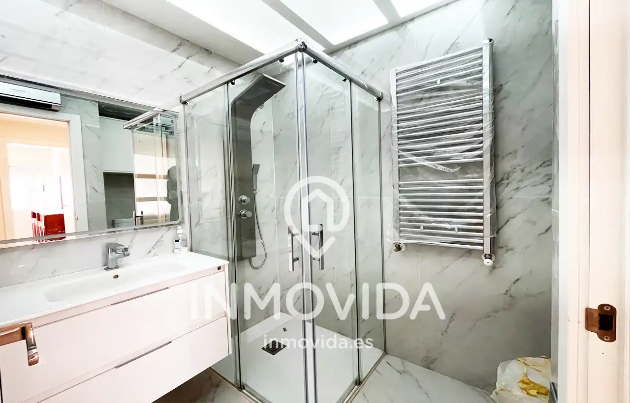 Baño de Piso en venta en Xàtiva con Aire acondicionado y Amueblado
