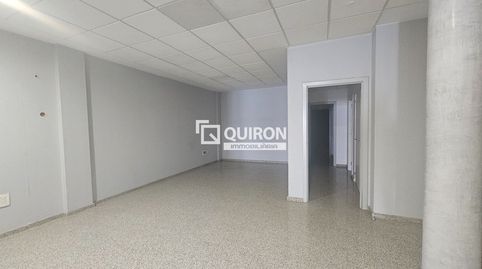 Local de 300m2 en El Vendrell, Bild 3