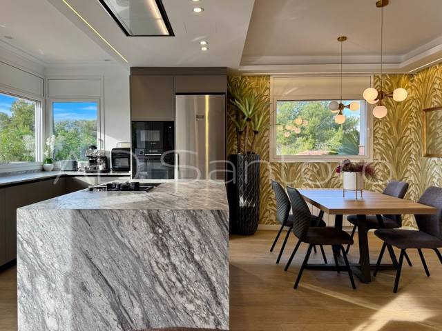 Casa-chalet en Venta en Mas d'En Serra - Els Cards