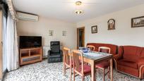 Living room of Flat for sale in Santa Coloma de Gramenet  with Air Conditioner, Heating and Terrace