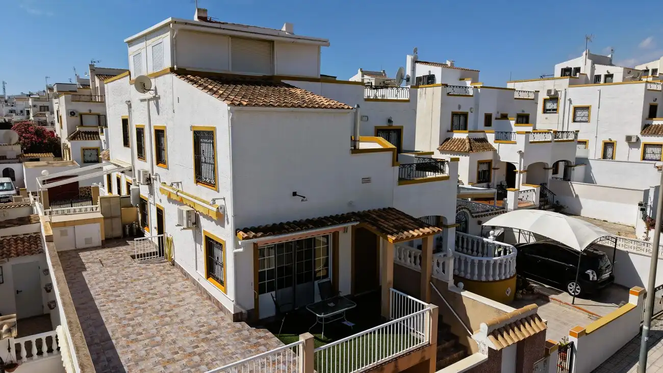 Casa amb piscina en venda a Orihuela Costa