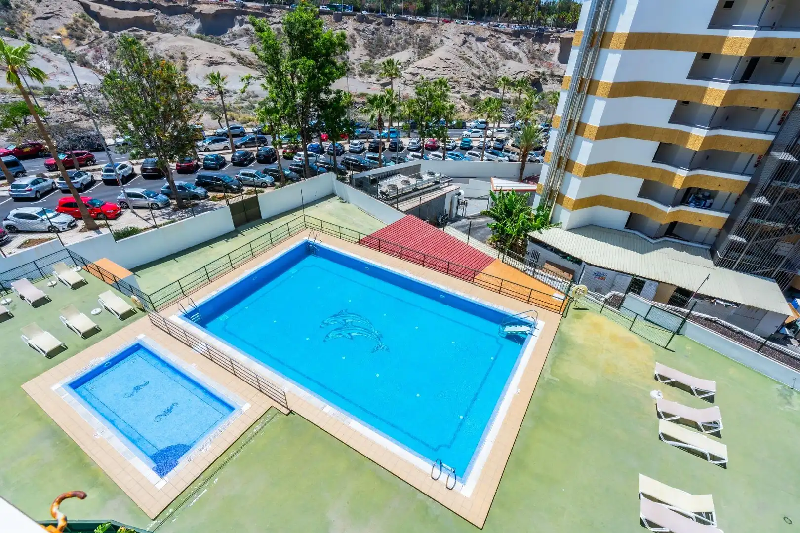 Piscina de Pis en venda en Adeje amb Piscina comunitària