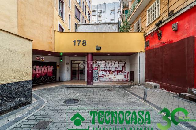 Garaje en Venta en C. de Embajadores en Chopera