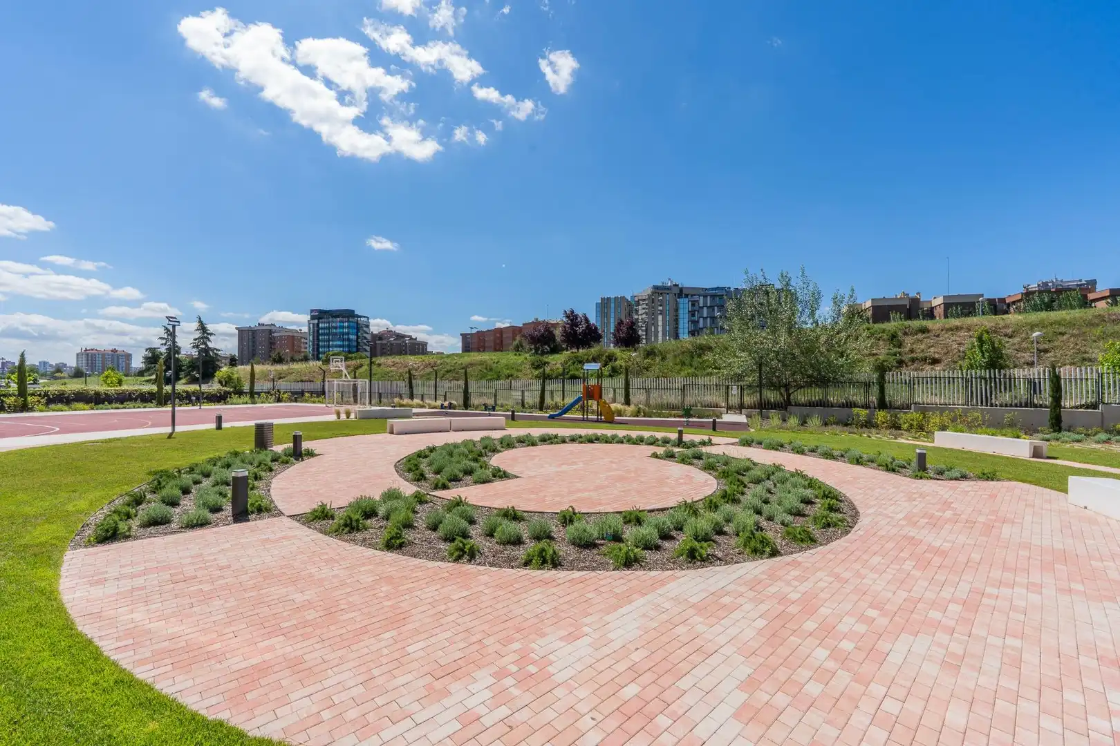 Jardín de Apartamento en venta en Madrid con Aire acondicionado, Calefacción y Jardín privado