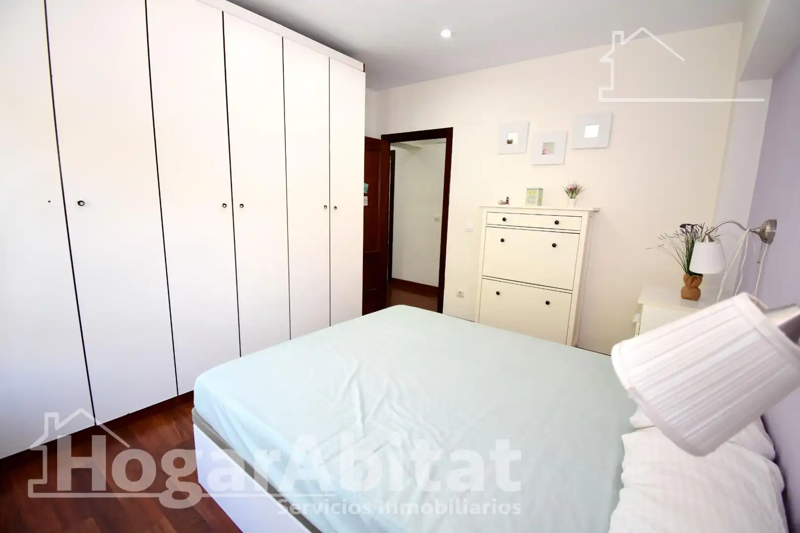 Bedroom of Flat for sale in Quart de Poblet  with Air Conditioner, Heating and Furnished