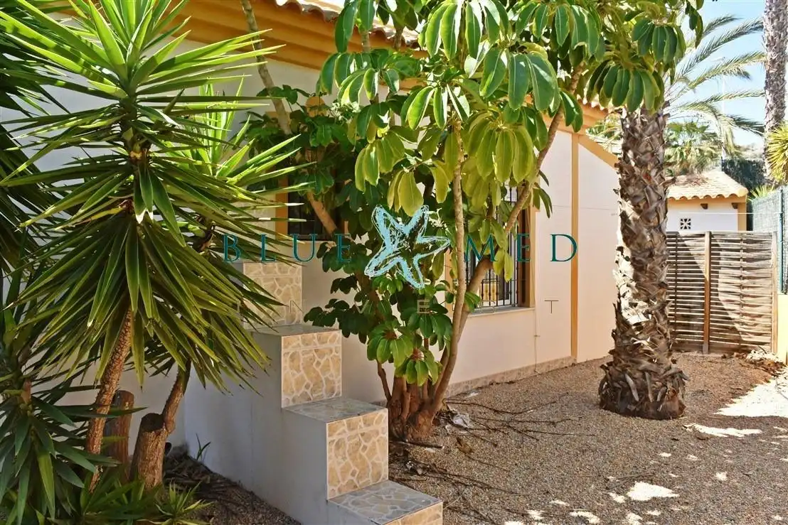 Vista exterior de Casa o chalet en venta en Mazarrón con Aire acondicionado, Calefacción y Jardín privado