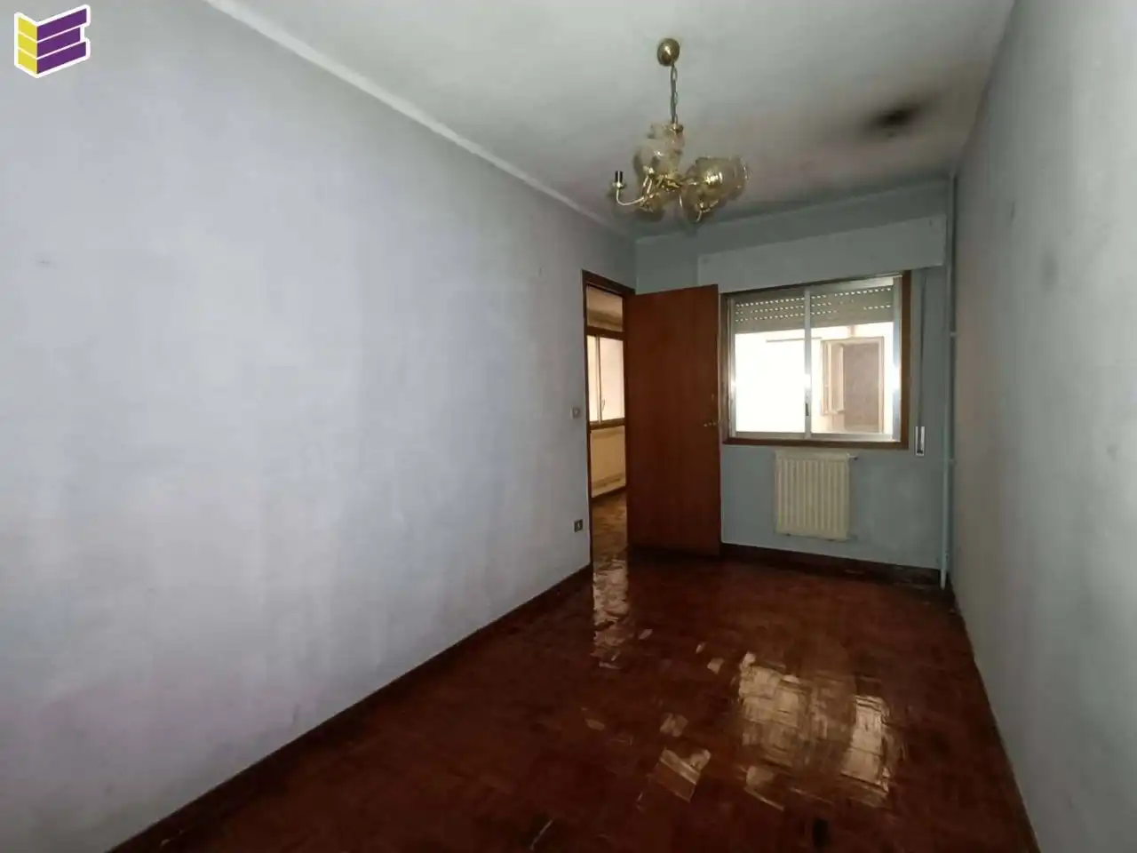 Sala d'estar de Pis en venda en Vigo  amb Calefacció, Terrassa i Traster