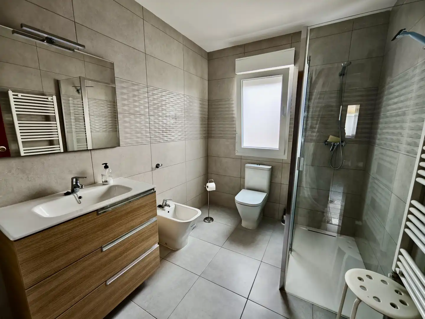 Bathroom of Houses for sale in Alar del Rey  with Heating, Terrace and Storage room
