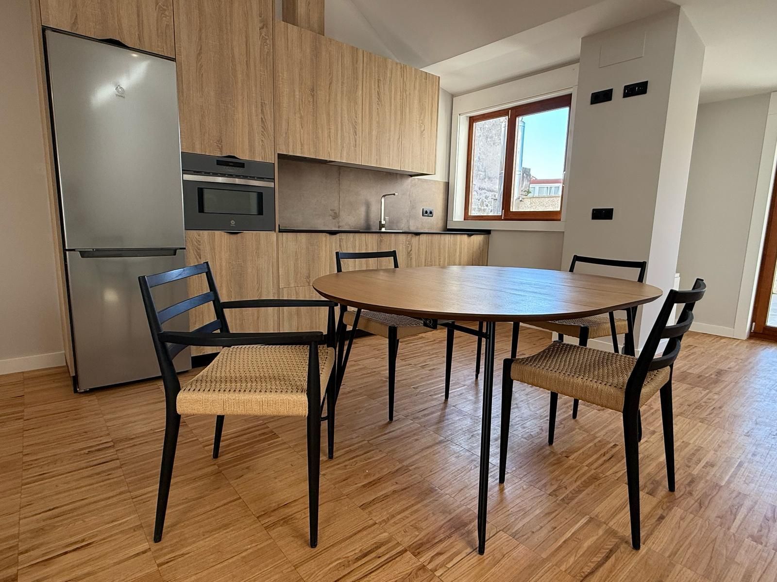 Comedor de Ático en venta en Vigo  con Terraza y Trastero