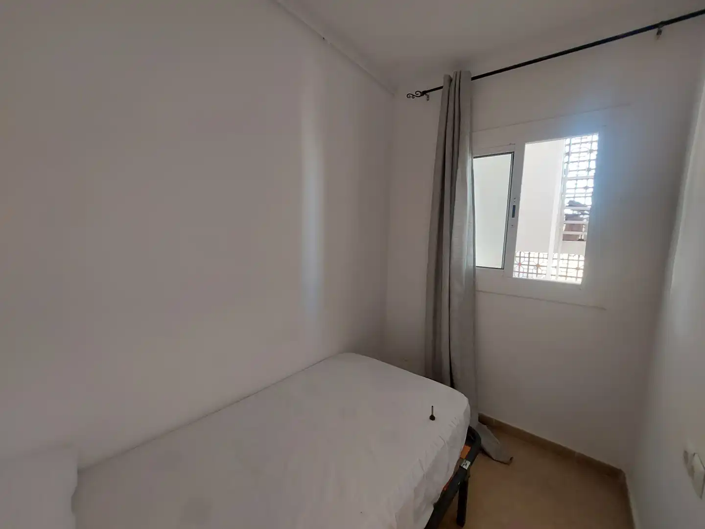 Appartement compact avec balcon à vendre à Carrer de Falset, imagen 11