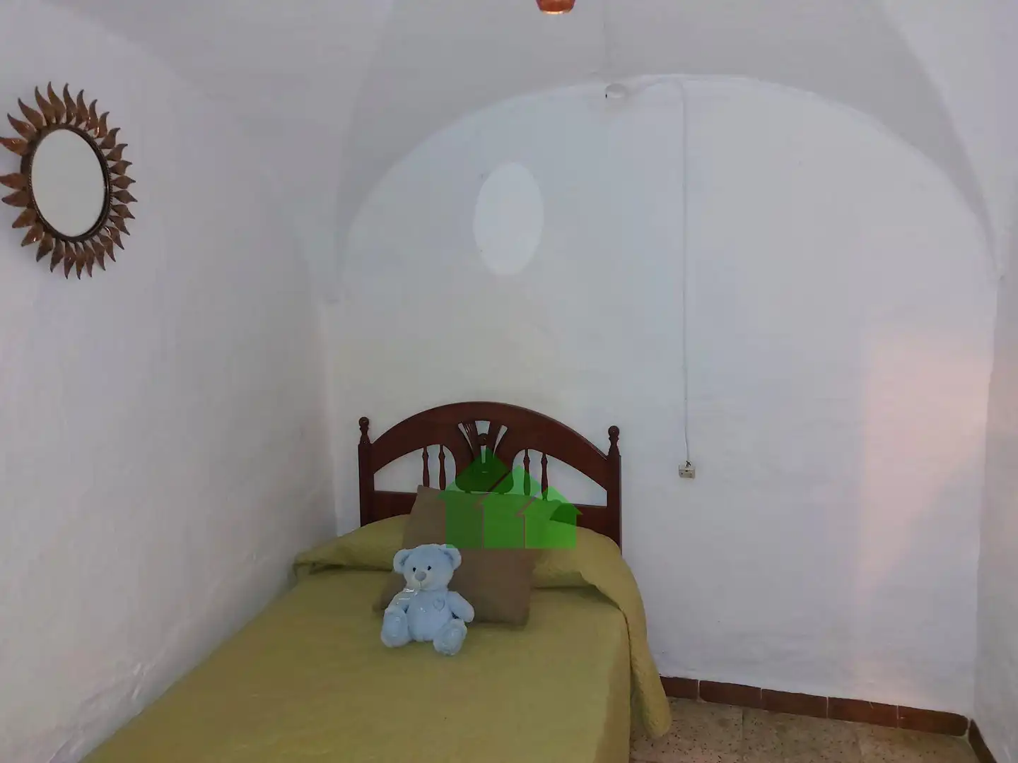 Dormitori de Casa o xalet en venda en Cordobilla de Lácara amb Aire condicionat, Traster i Moblat