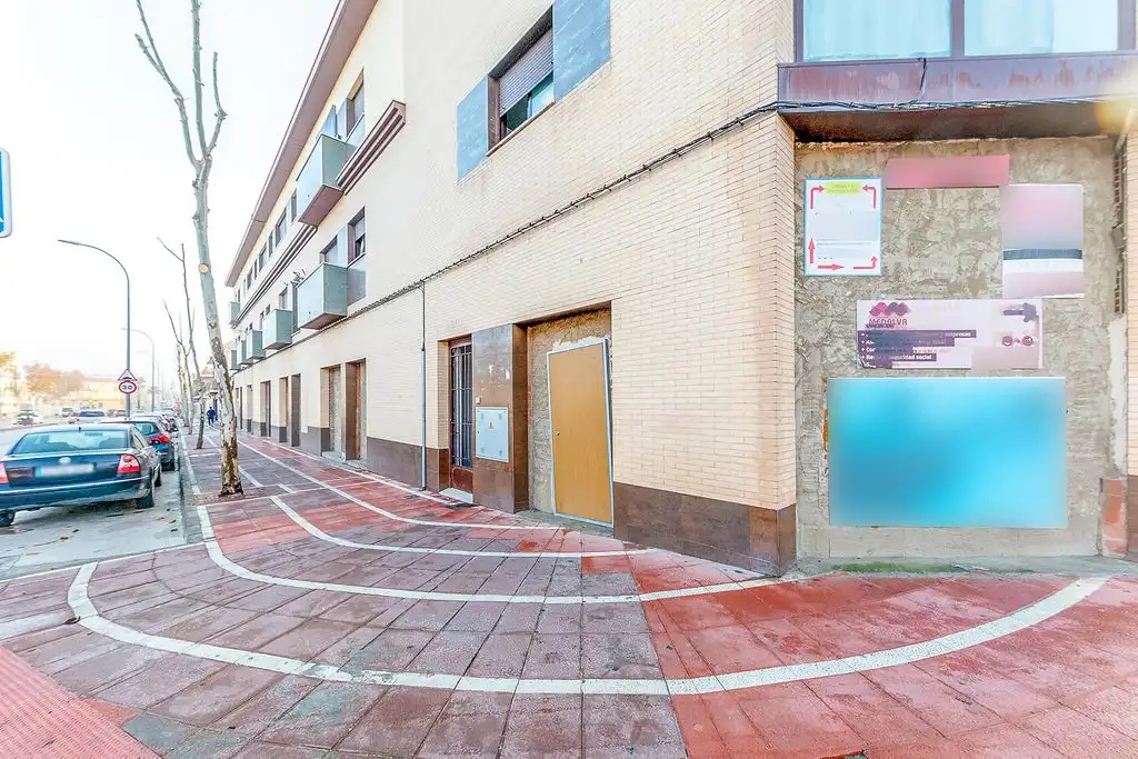 Aparcament amb ascensor en venda a C/ Marbella, imagen 6