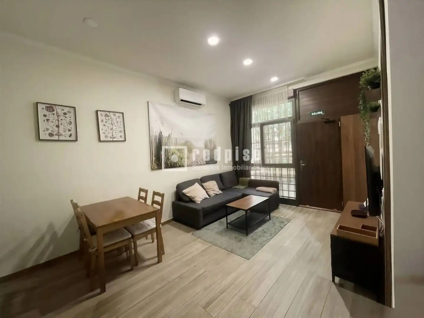 Living room of Apartments for sale in Madrid  with Air Conditioner